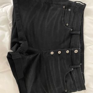 American eagle black shorts